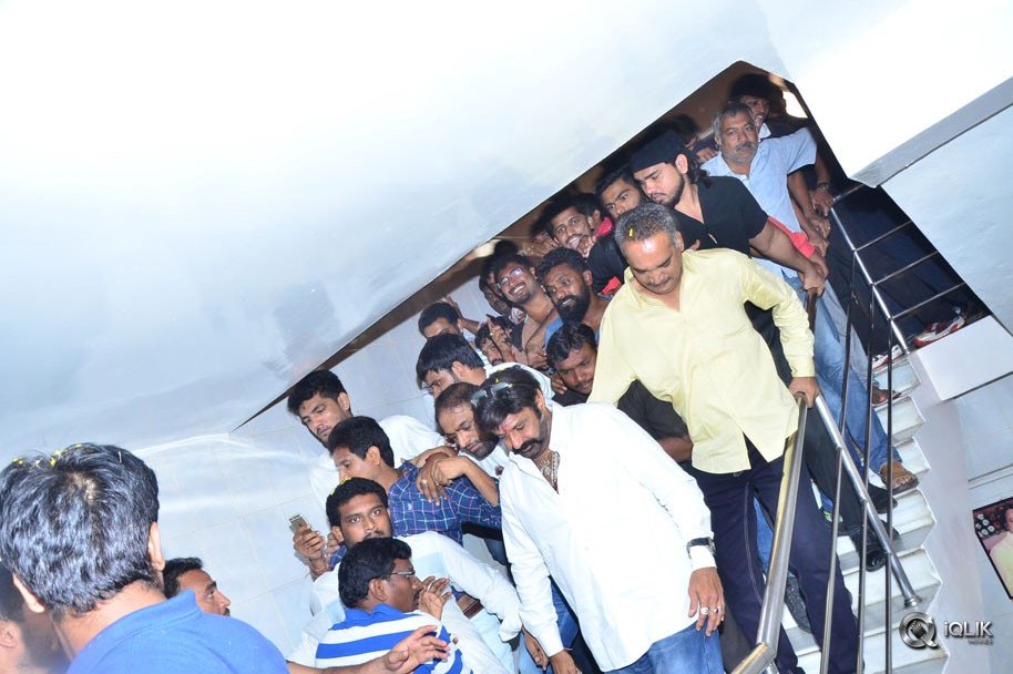Balakrishna-Watches-Paisa-Vasool-Movie-at-Bramaramba-Theatre